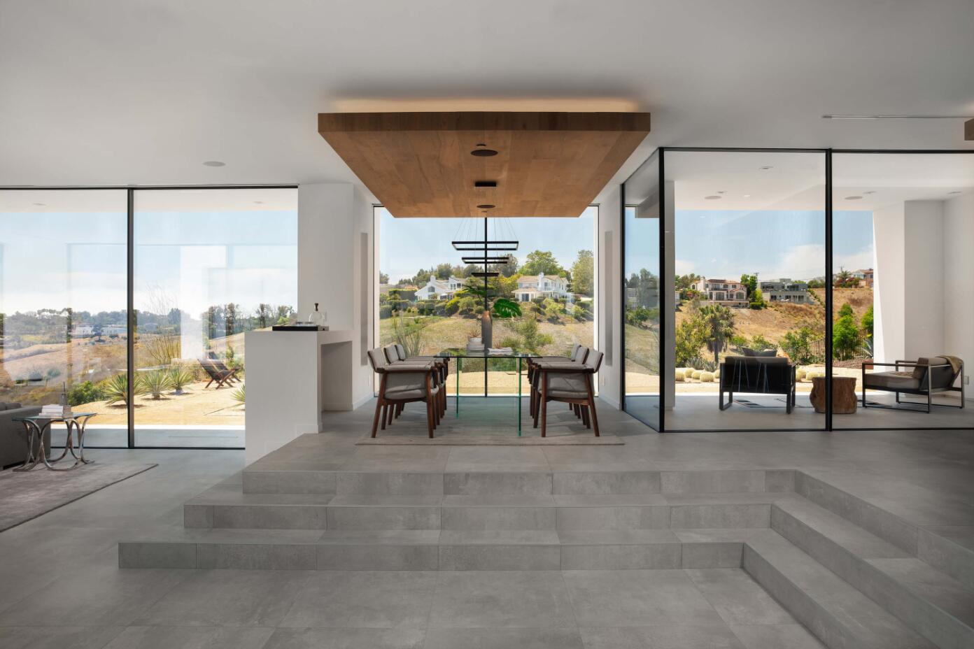 鑫盛源門(mén)窗